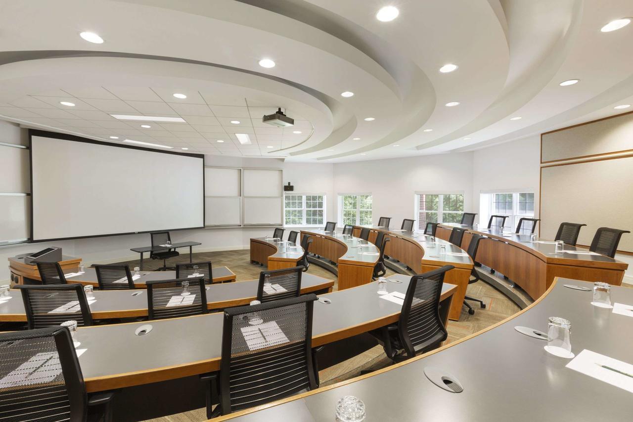 Ivey Spencer Leadership Centre Hotell London Exteriör bild